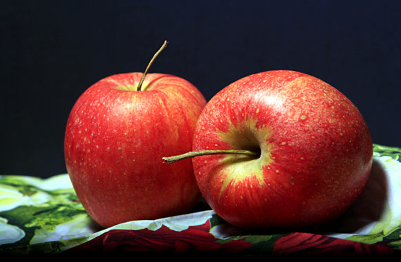 health benefits of fruits apple